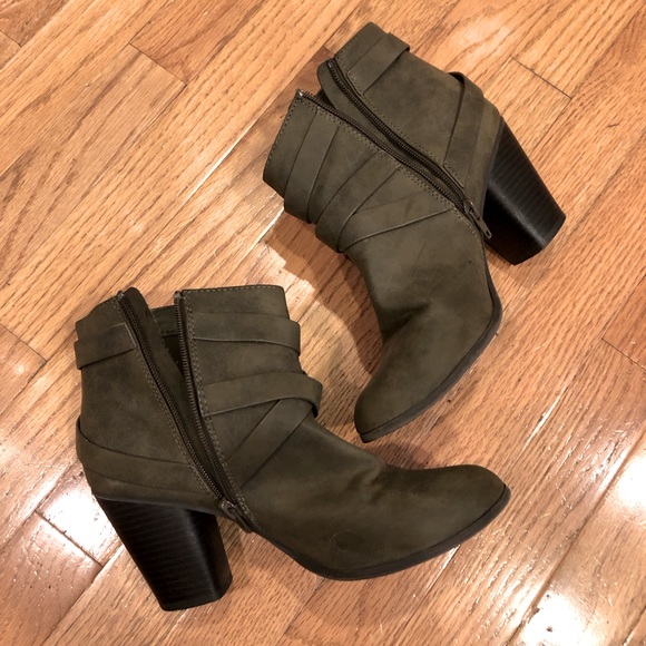 Heeled Booties - Picture 3 of 5